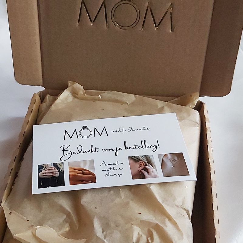 Altijd ingepakt verstuurd en klaar om cadeau te geven.