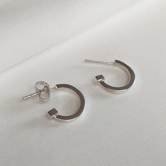 Zilveren oorbellen -925 Sterling zilveren creolen - Handmade by MoM with Jewels