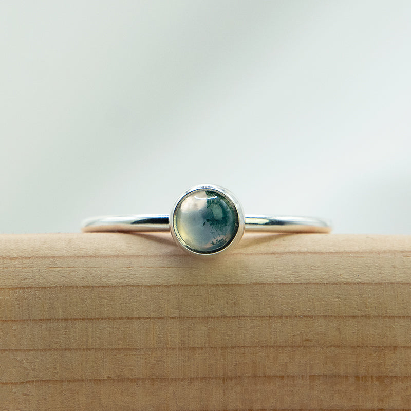 925 Zilveren ring met mos-agaat.