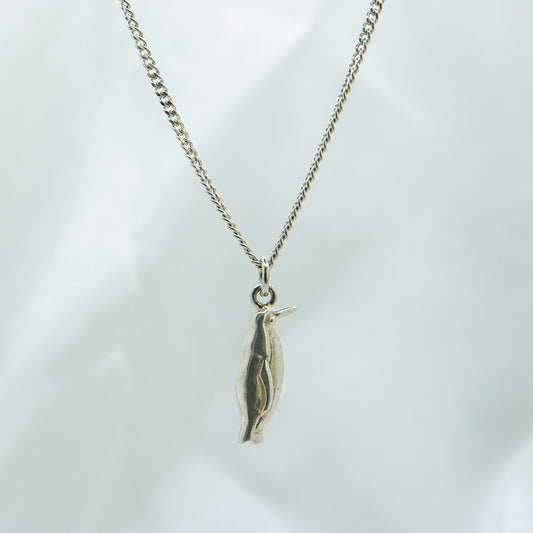 Zilveren ketting met Pinguïn bedel voor jongens.