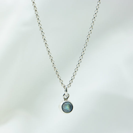 Zilveren ketting met Maansteen voor kinderen.