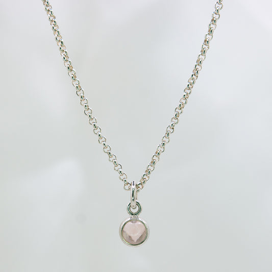 Zilveren ketting met Rozenkwarts hanger voor kinderen.