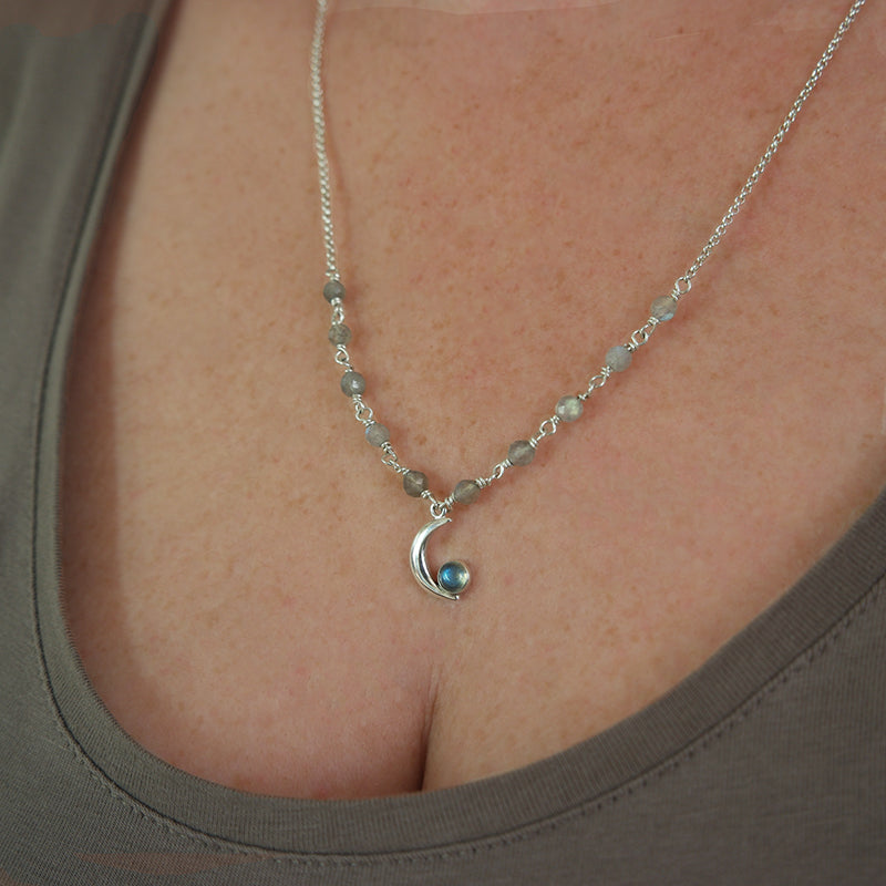 Zilveren ketting | Maan & Labradoriet
